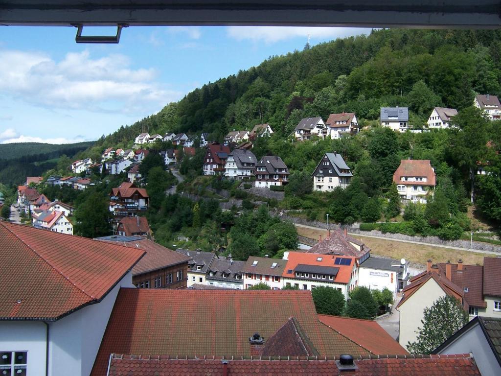 Hotel Restaurant Ketterer Am Kurgarten Triberg im Schwarzwald Exterior photo